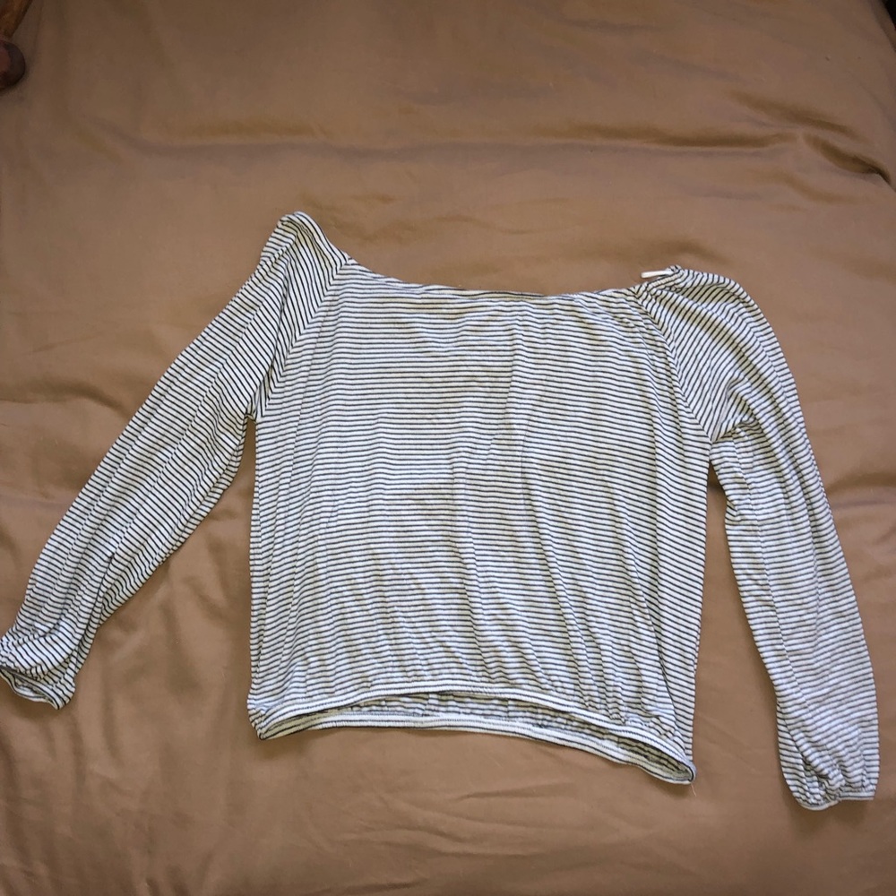 Black and White Stripped Long Sleeve Shirt